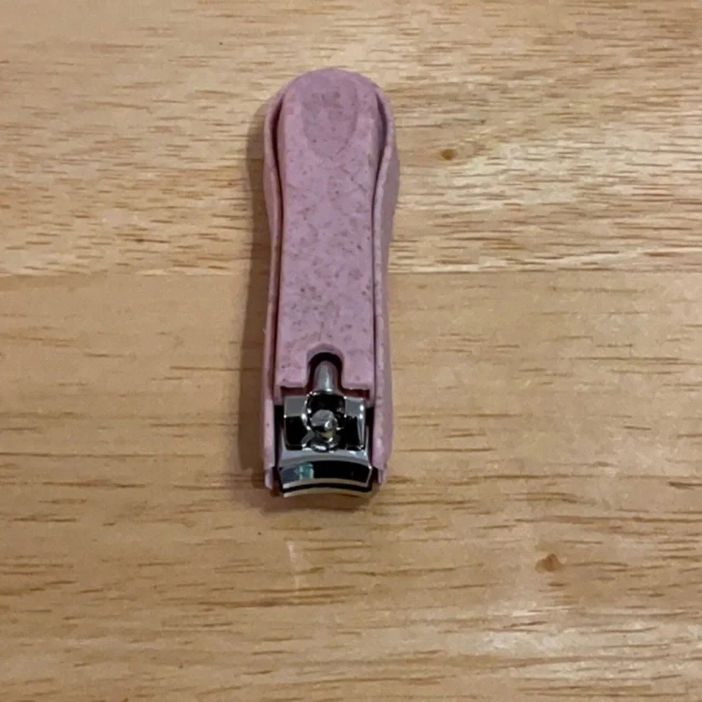 B-Pure Pink Nail Clipper - Picture 5 of 12